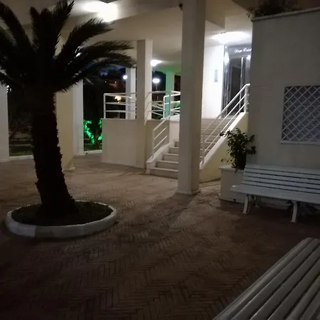 Apartamento 2 Edificio Don Cristobal 公寓 托雷莫利诺斯