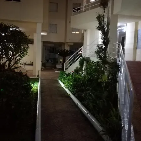 Apartamento 2 Edificio Don Cristobal 托雷莫利诺斯