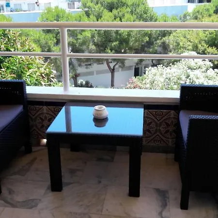 Apartamento 2 Edificio Don Cristobal 公寓 *