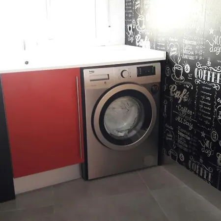 Apartamento 2 Edificio Don Cristobal 托雷莫利诺斯